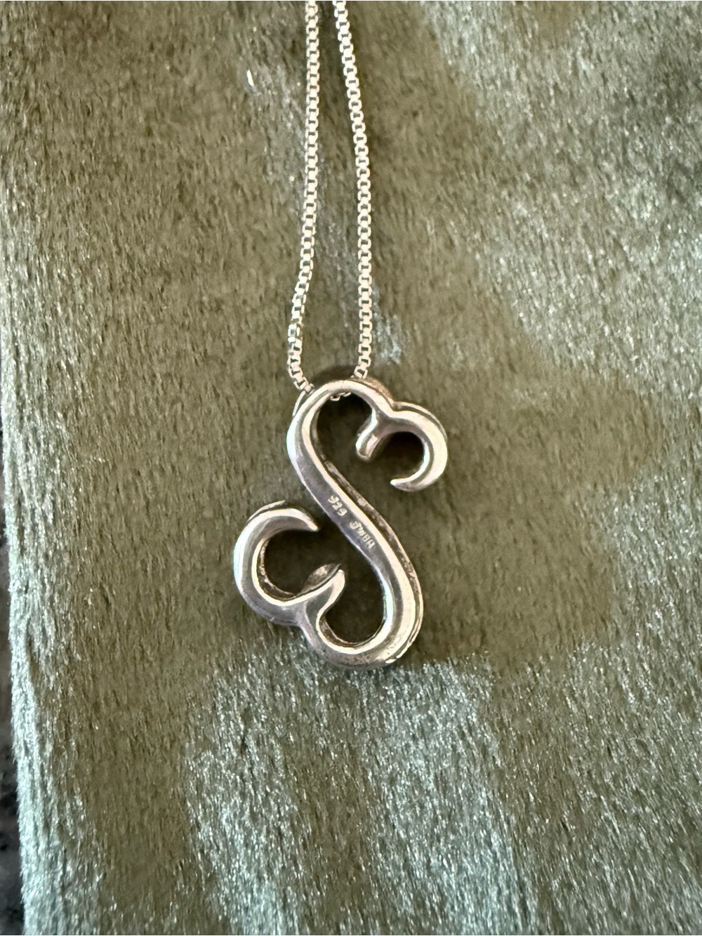 Kay Jewelers Open Heart Sterling Silver and Diamond Pendant Necklace - Picture 2 of 2